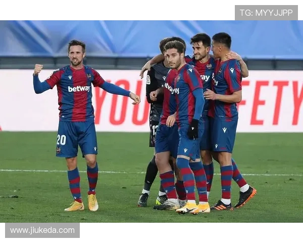 赫罗纳因高温请求更改西甲首轮赛程遭联盟拒绝 赫罗纳因高温请求更改西甲首轮赛程遭联盟拒绝